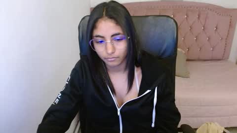 shanelle online show from March 12, 2025, 9:12 am