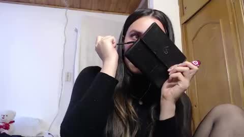 shanel_lozano online show from October 7, 2025, 6:49 pm