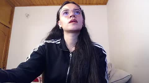 shanel_lozano online show from June 4, 2026, 5:30 pm