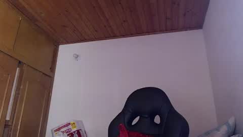 Snapshot of shanel_lozano chatting on July 23, 2026, 5:33 pm shanel_lozano online show from July 23, 2026, 5:33 pm