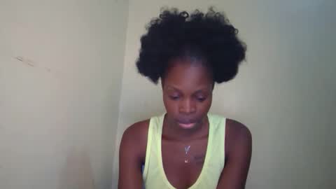 shania_sleigh online show from March 10, 2025, 7:07 pm