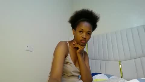 shanizz online show from January 19, 2025, 3:29 am