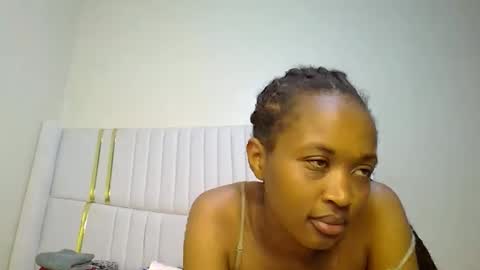 shanizz online show from February 12, 2025, 2:45 am
