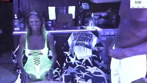 ShanNikki420 online show from January 26, 2025, 2:35 am