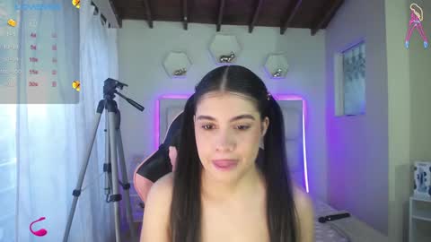 Shana online show from January 14, 2025, 1:17 pm