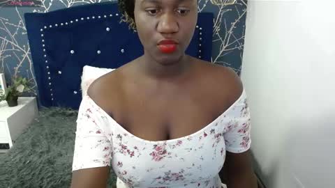 shanntall_tk online show from February 13, 2025, 12:00 pm