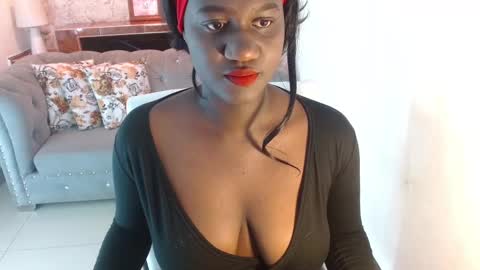 shanntall_tk online show from February 24, 2025, 12:37 pm