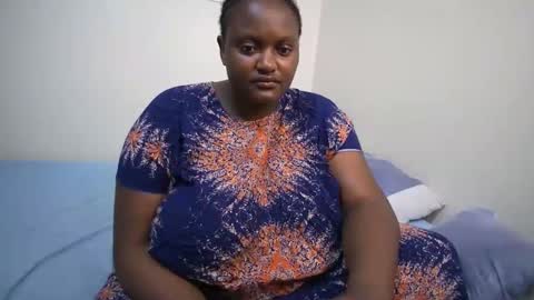 shanny_123 online show from February 11, 2026, 11:37 am