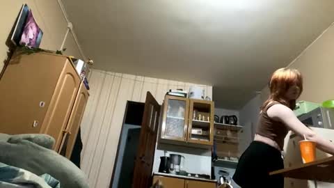 Kristin online show from October 14, 2025, 5:08 am