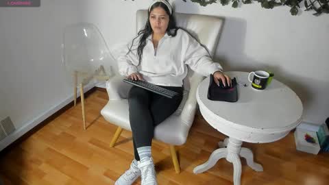 shantal__g online show from February 12, 2026, 12:55 pm