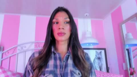 Snapshot of shantal_ferrer3 chatting on May 15, 2026, 6:48 pm shantal_ferrer3 online show from May 15, 2026, 6:48 pm