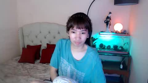 SHANTA FOX  s online show from January 31, 2025, 12:28 am