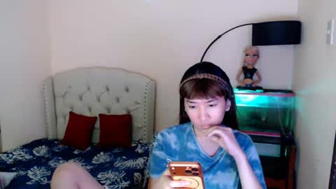 SHANTA FOX  s online show from April 19, 2026, 1:21 pm