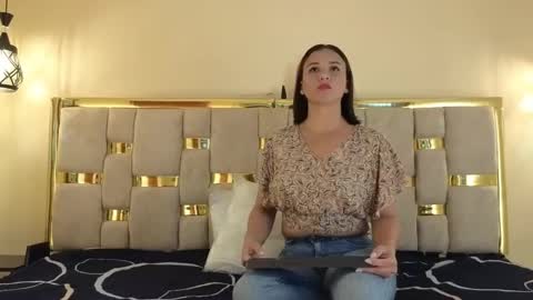 shantall 05 online show from October 13, 2025, 7:03 pm