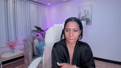 Shantall wills online show from January 13, 2025, 3:01 am