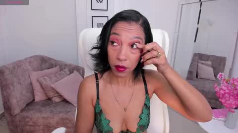 Shantall wills online show from September 27, 2025, 2:55 pm