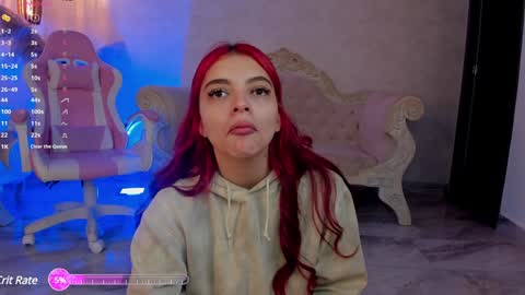 ShantallKnowles online show from December 10, 2024, 11:43 am