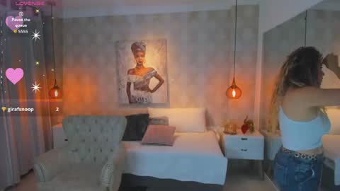 Shantal online show from April 16, 2026, 11:11 am