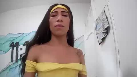 shantalys_beauty online show from April 3, 2026, 4:38 pm