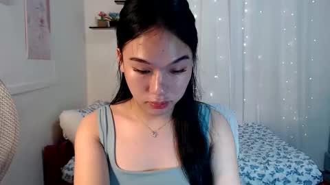 Snapshot of shantel_xx chatting on December 19, 2025, 12:12 pm Shantel online show from December 19, 2025, 12:12 pm