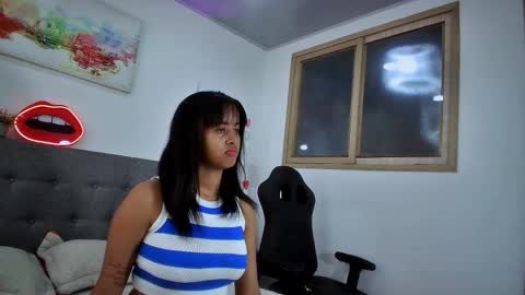 shara_soul online show from November 19, 2025, 3:12 pm