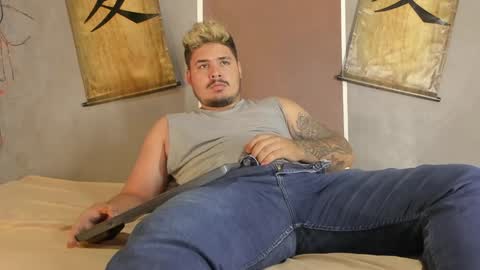 jhon deibyd online show from December 22, 2024, 10:49 am