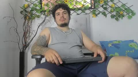 jhon deibyd online show from October 20, 2025, 7:14 pm