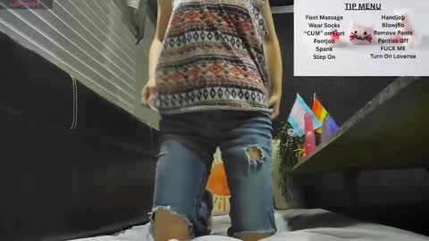 Snapshot of sharkysimon chatting on November 15, 2025, 3:48 am sharkysimon online show from November 15, 2025, 3:48 am