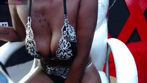 sharlotsh online show from October 21, 2025, 7:36 pm