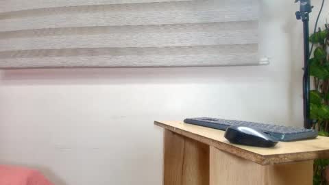 Sharlott online show from February 14, 2025, 11:53 am