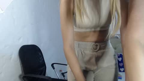 Sara online show from February 4, 2025, 3:15 pm