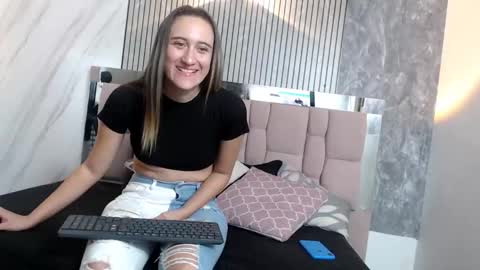 Sara online show from December 5, 2025, 11:41 am