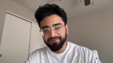 sharmaaditya7253 online show from December 19, 2025, 6:15 pm