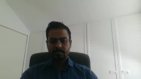 sharmamanxyz online show from September 19, 2025, 10:27 am