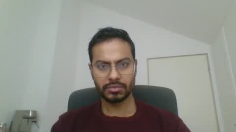 sharmamanxyz online show from November 26, 2025, 11:11 am