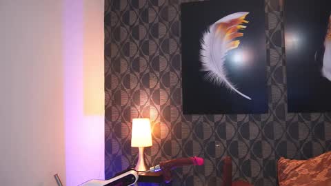 Sharom  online show from February 3, 2026, 7:41 pm