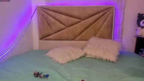 sharondiirtyy online show from November 24, 2025, 12:32 am