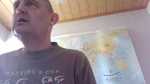 Peter online show from May 3, 2026, 11:16 am