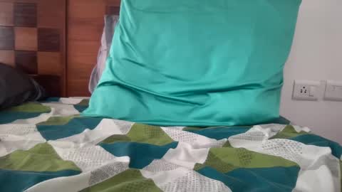 Shashii online show from February 15, 2025, 11:17 am