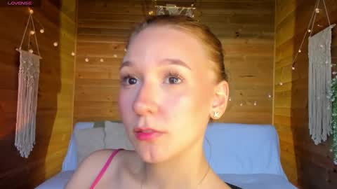 Shantall online show from March 13, 2026, 10:27 pm