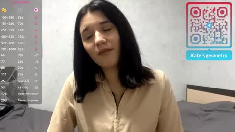 May online show from November 11, 2025, 4:18 pm