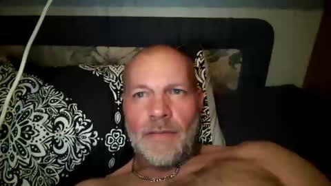 shawnford734 online show from April 14, 2026, 4:40 am