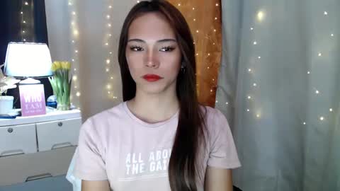 shawniee 3 online show from December 3, 2024, 3:20 am