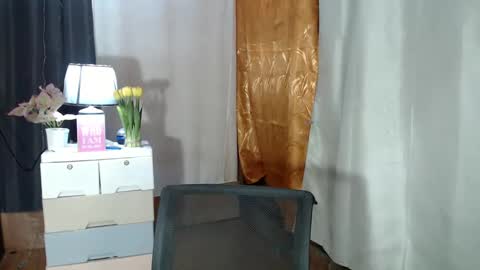 shawniee 3 online show from January 3, 2025, 4:44 am