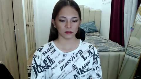 shawniee 3 online show from October 22, 2025, 2:23 am