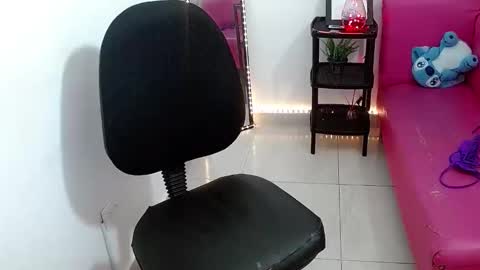 Shawny carson online show from April 18, 2026, 7:58 pm