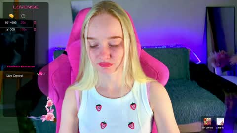 shawty_miia online show from May 24, 2026, 5:18 pm