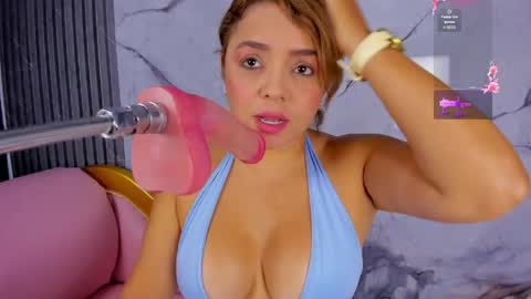 shayra_boobs2 online show from April 21, 2026, 10:32 am