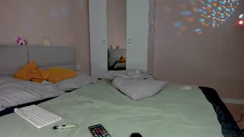 she_wolf1 online show from July 24, 2026, 4:54 am