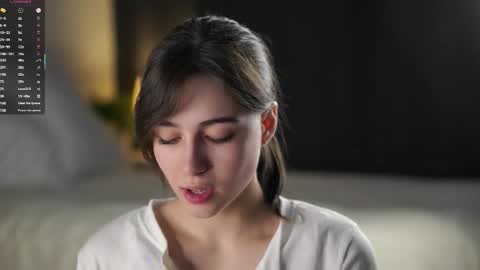 Tessa online show from November 15, 2025, 4:10 am